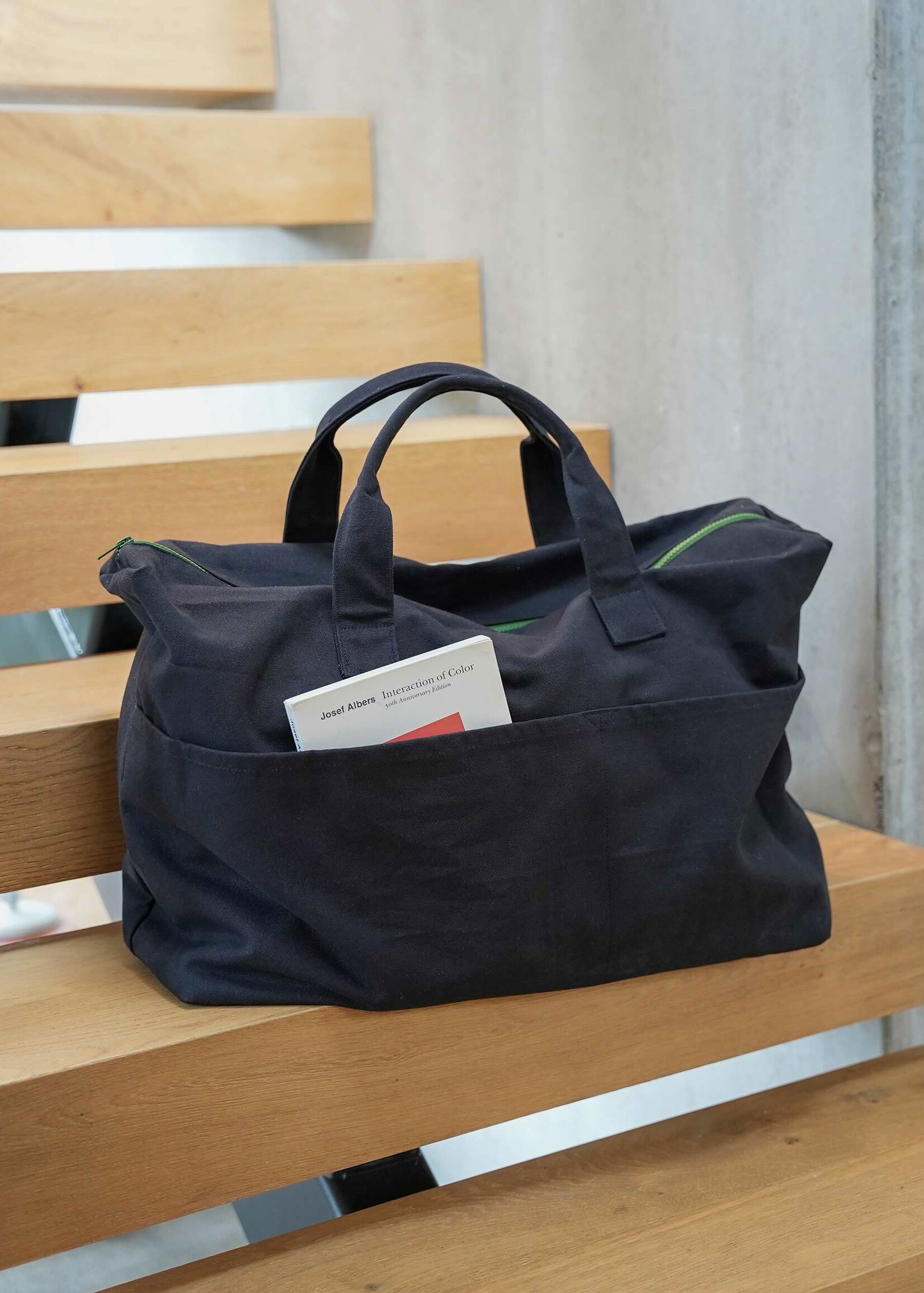 Marlo Contrast Overnight Bag Blue/Black