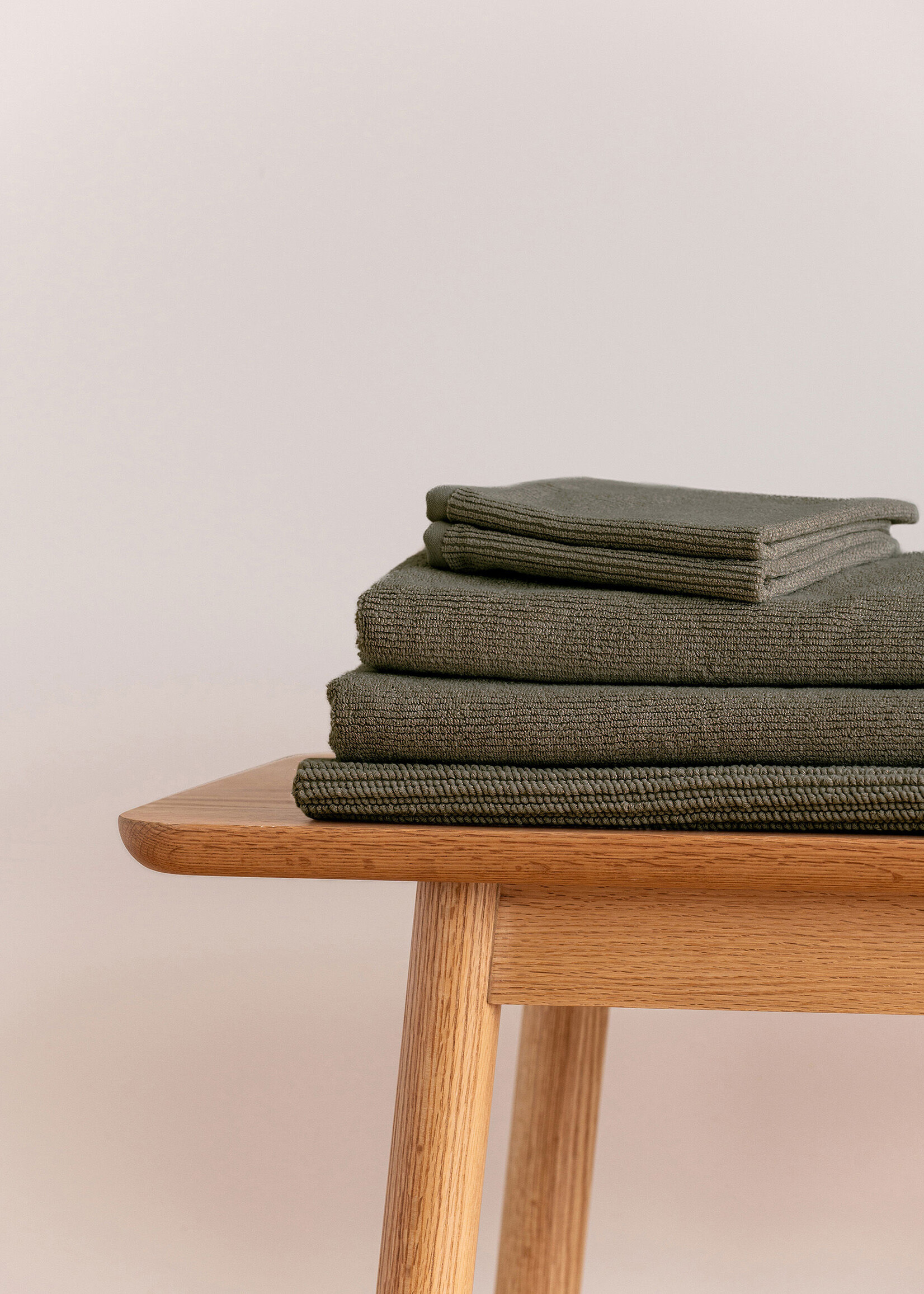 Ribbed Bath Sheet Ivy
