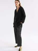 Aila Cardi Black