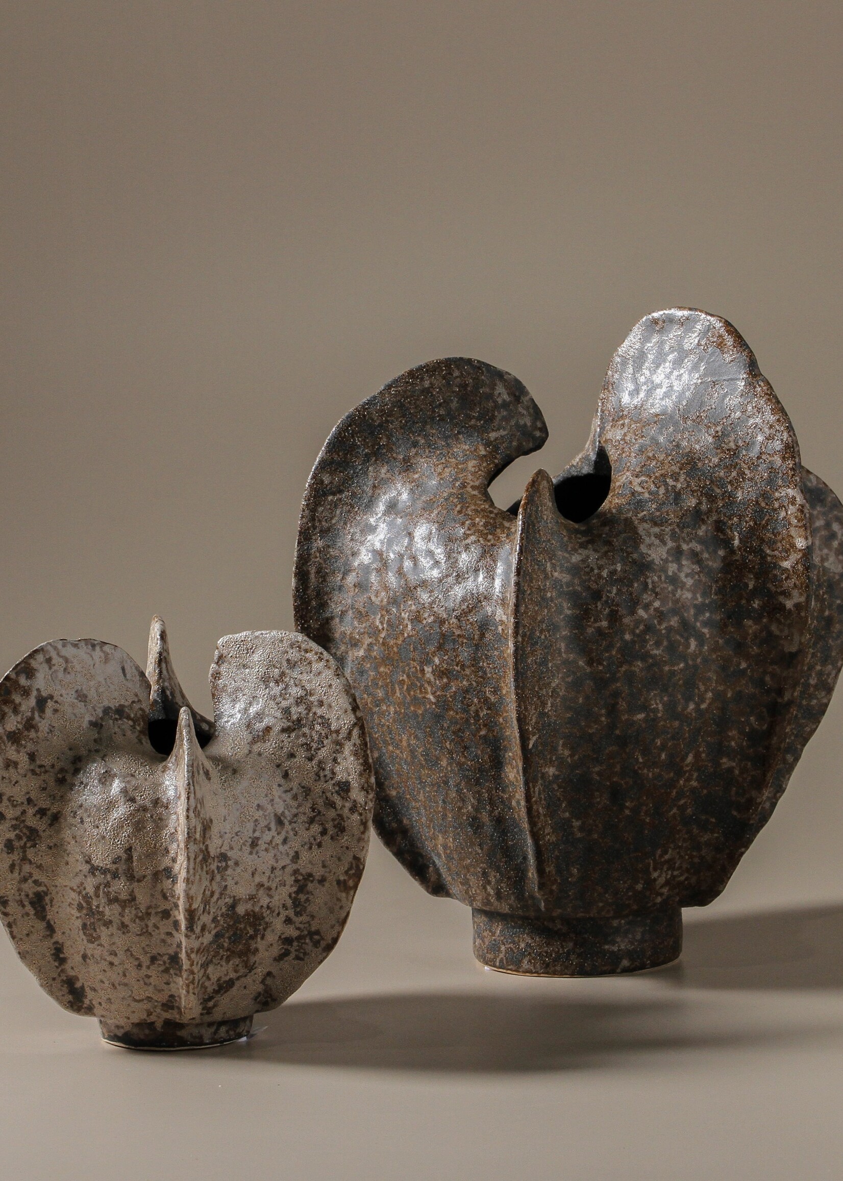 Seafoam Vase - Rustic Brown