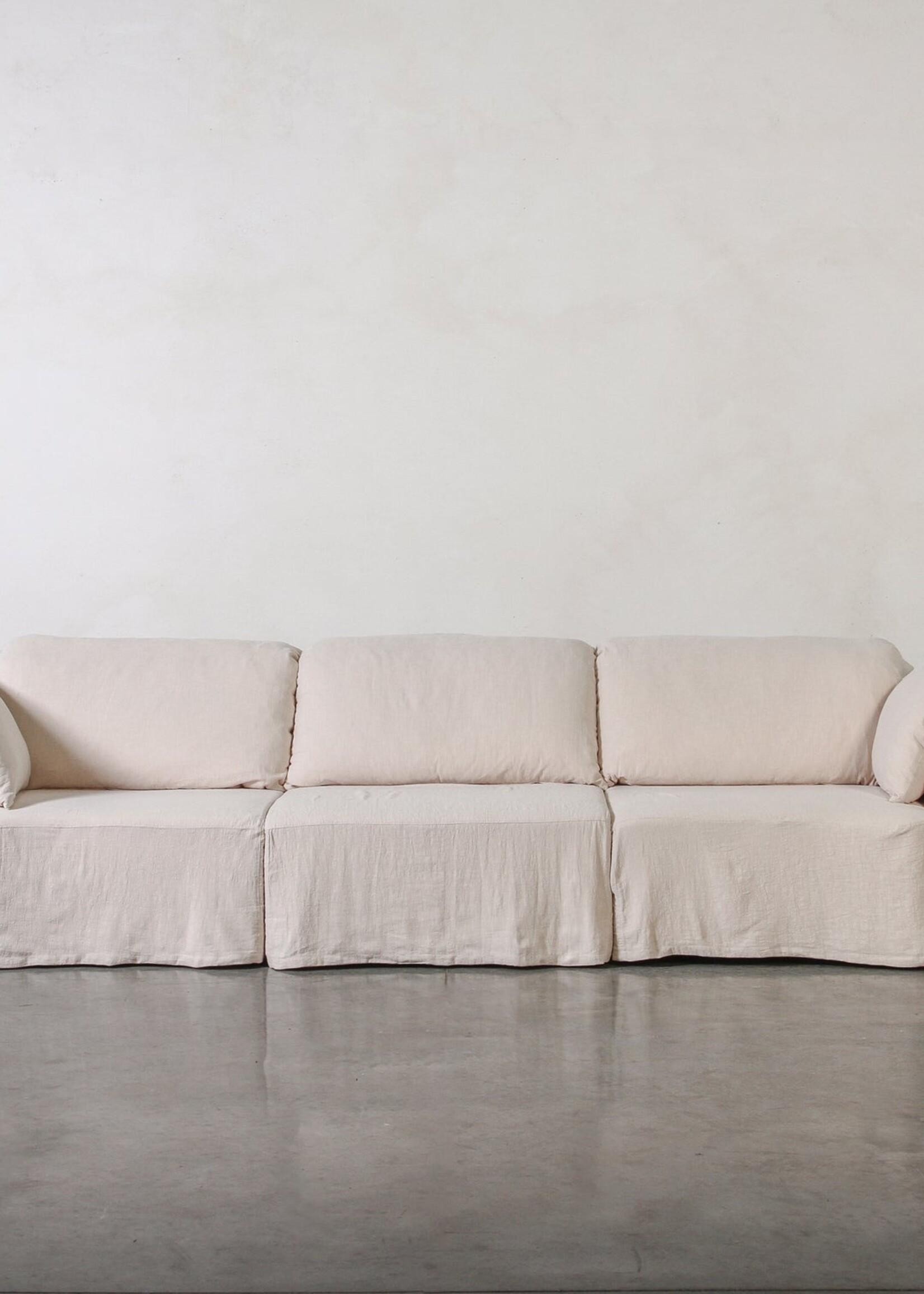 Loren Sofa