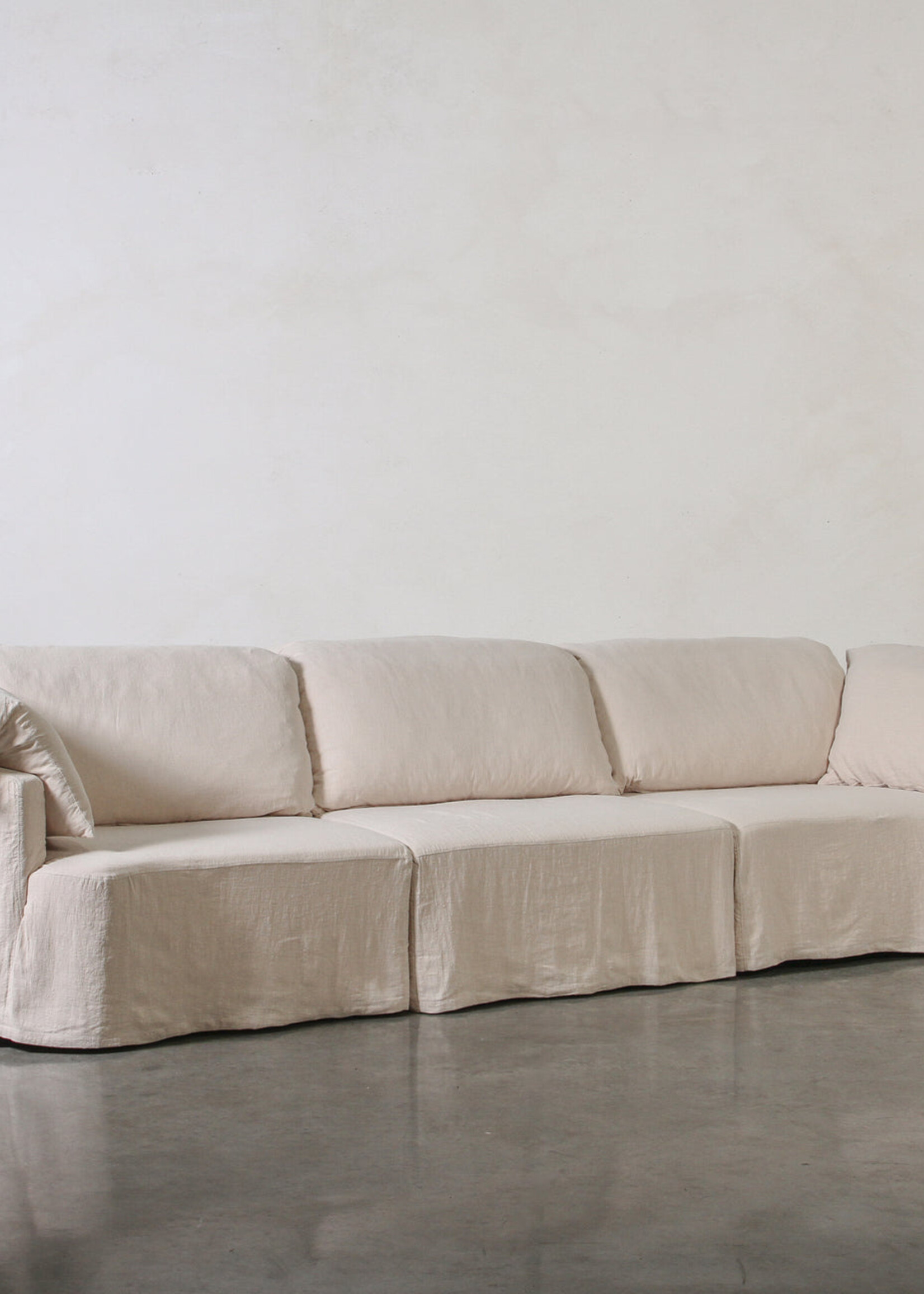 Loren Sofa