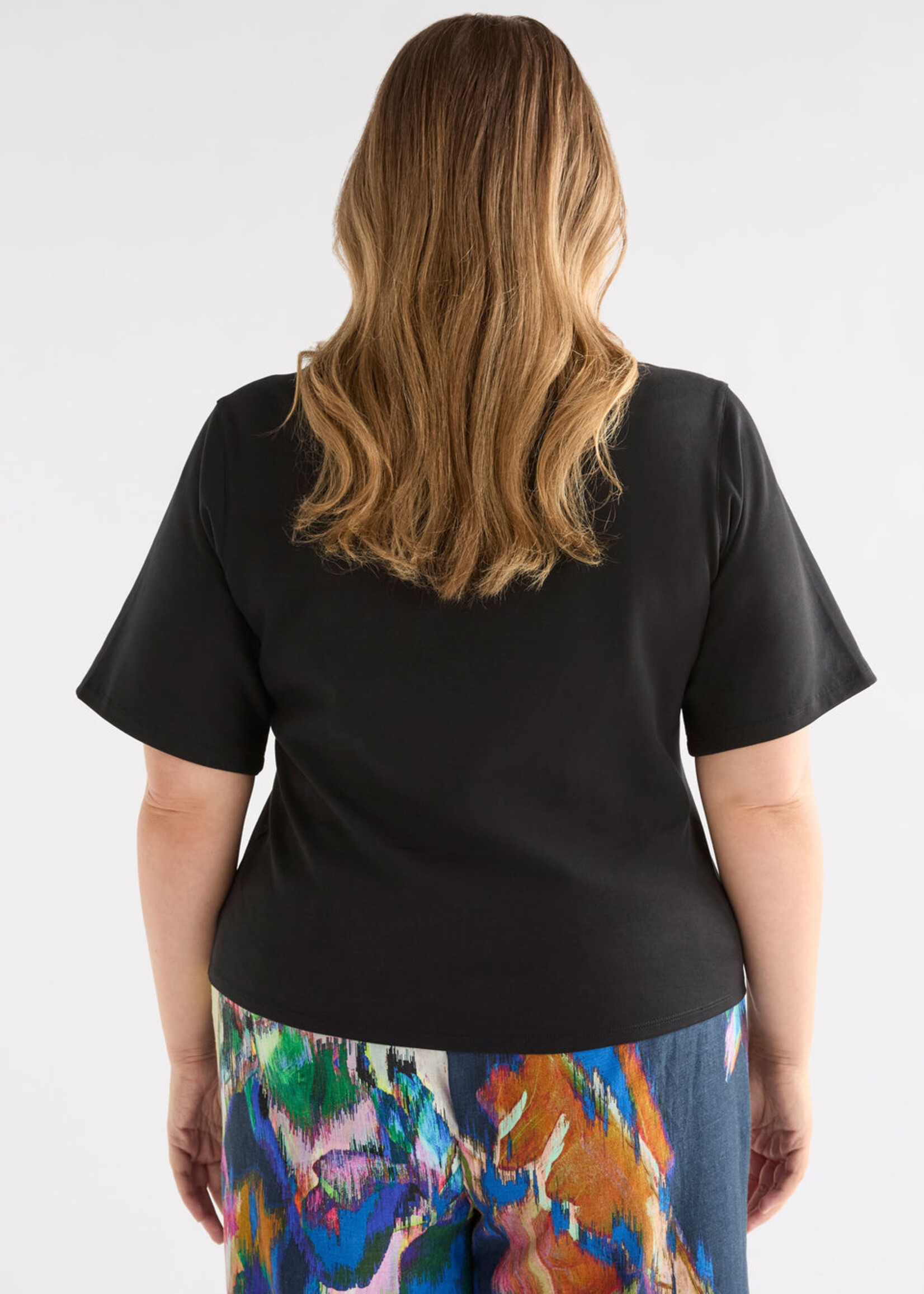 Mana Scuba Tee Black