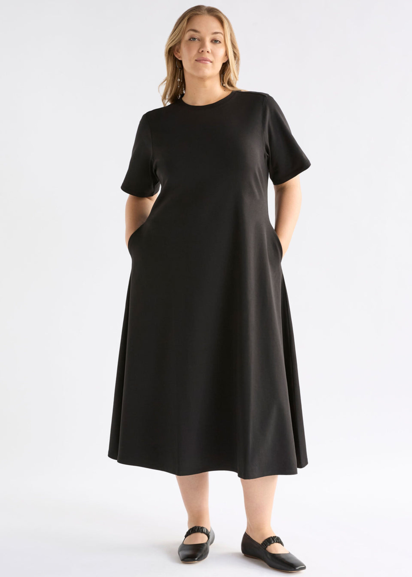Mana Scuba Dress Black
