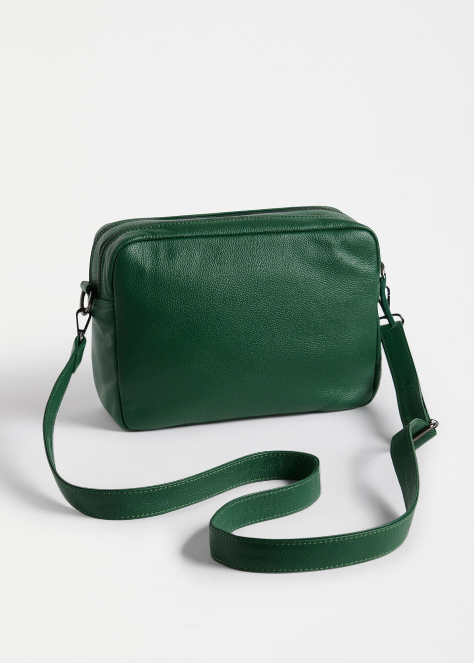Olvi Crossbody