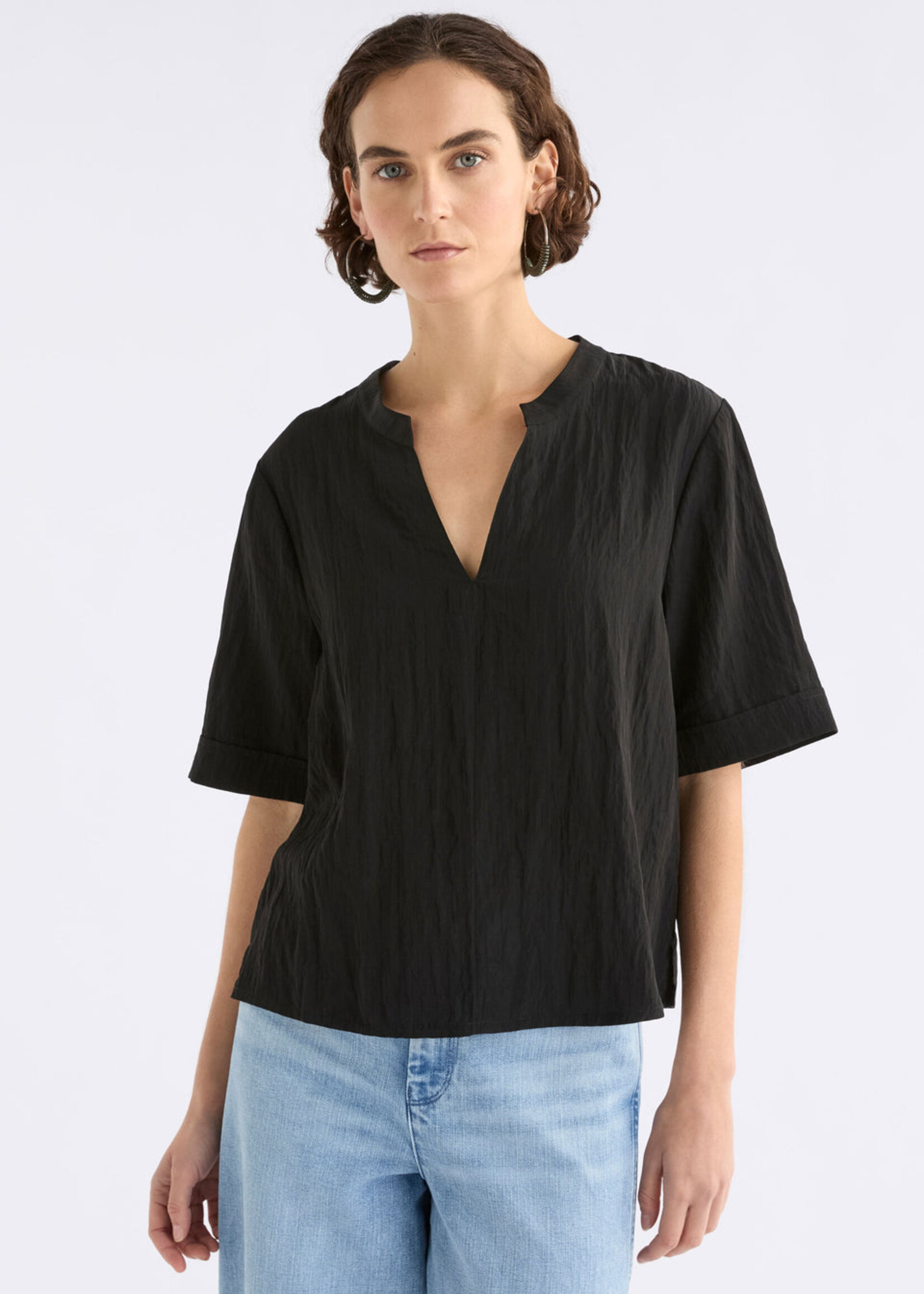 Kysten Top Black
