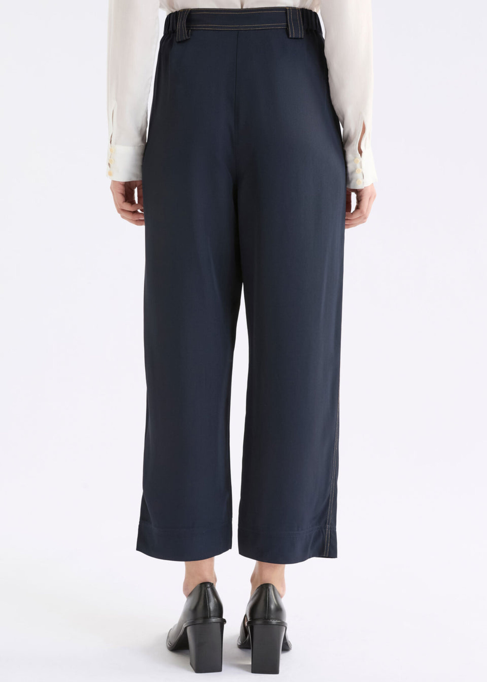 Hullu Pant Navy