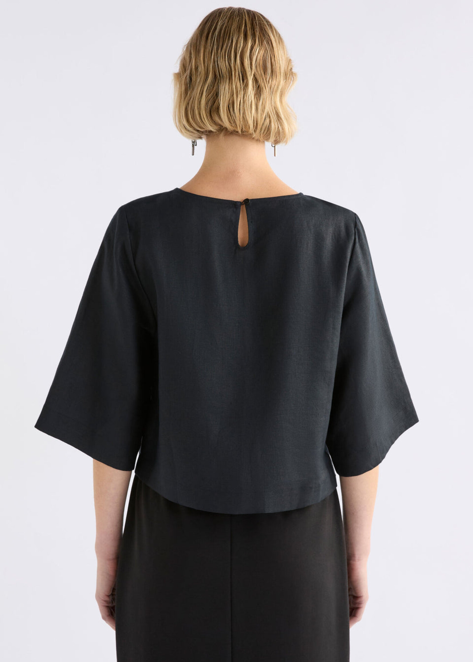 Llinen Top Black