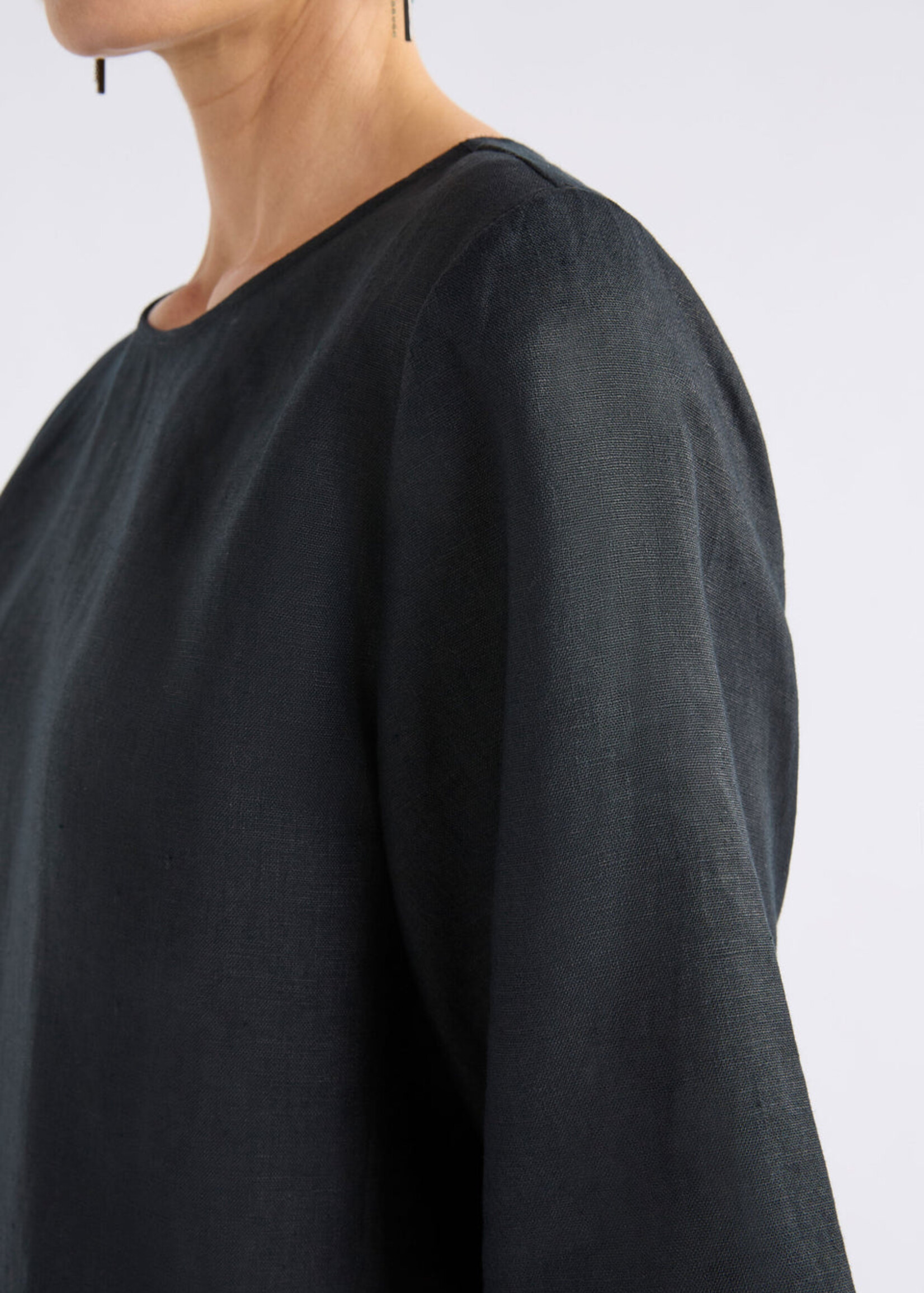 Llinen Top Black