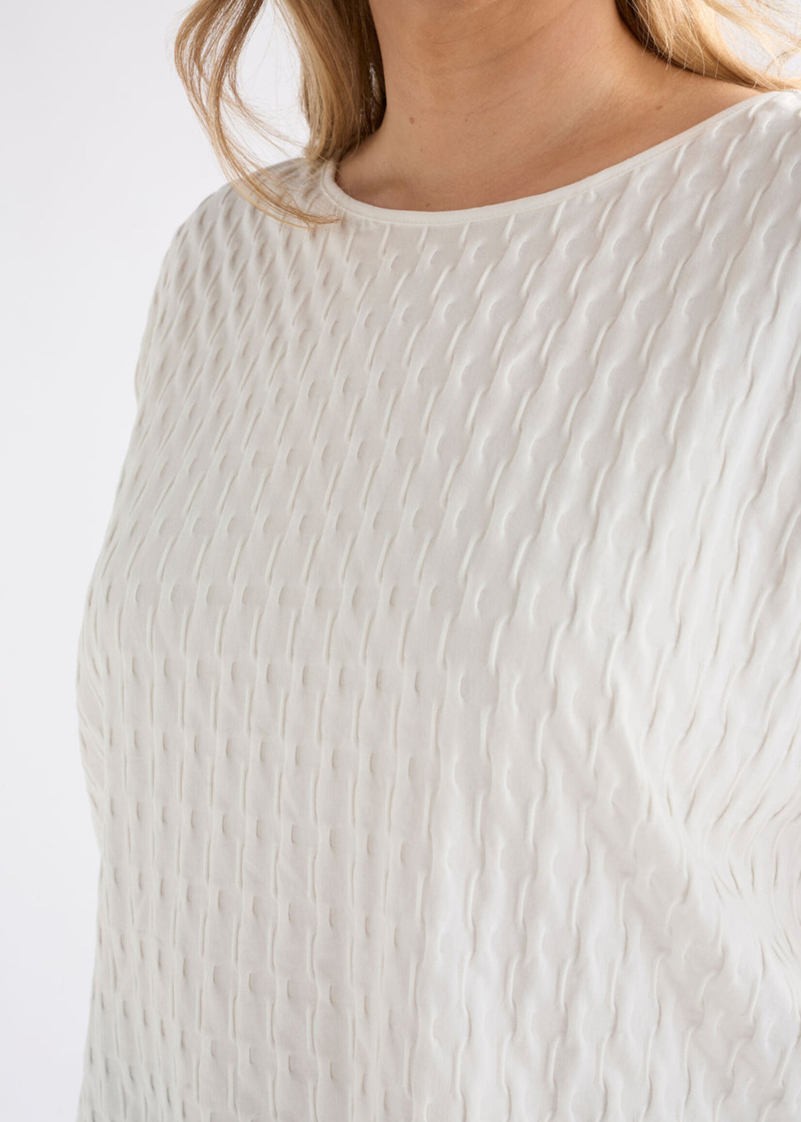Orta Boxy Tshirt in White