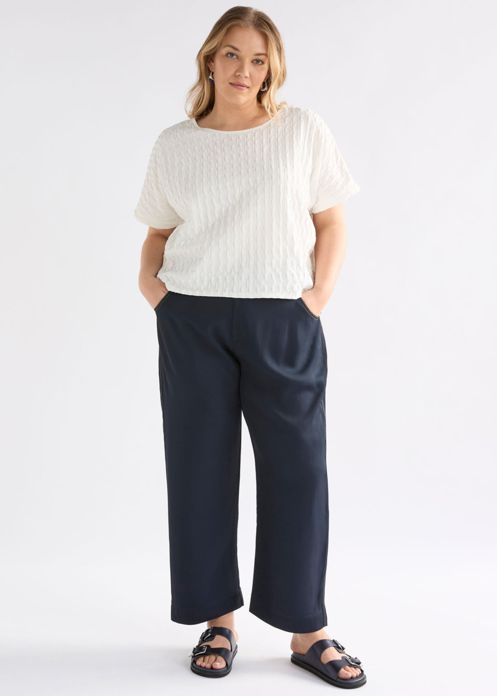 Orta Boxy Tshirt in White