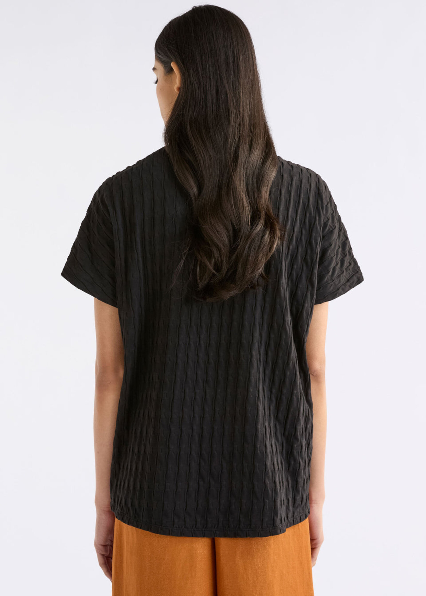 Orta Boxy Tshirt in Black