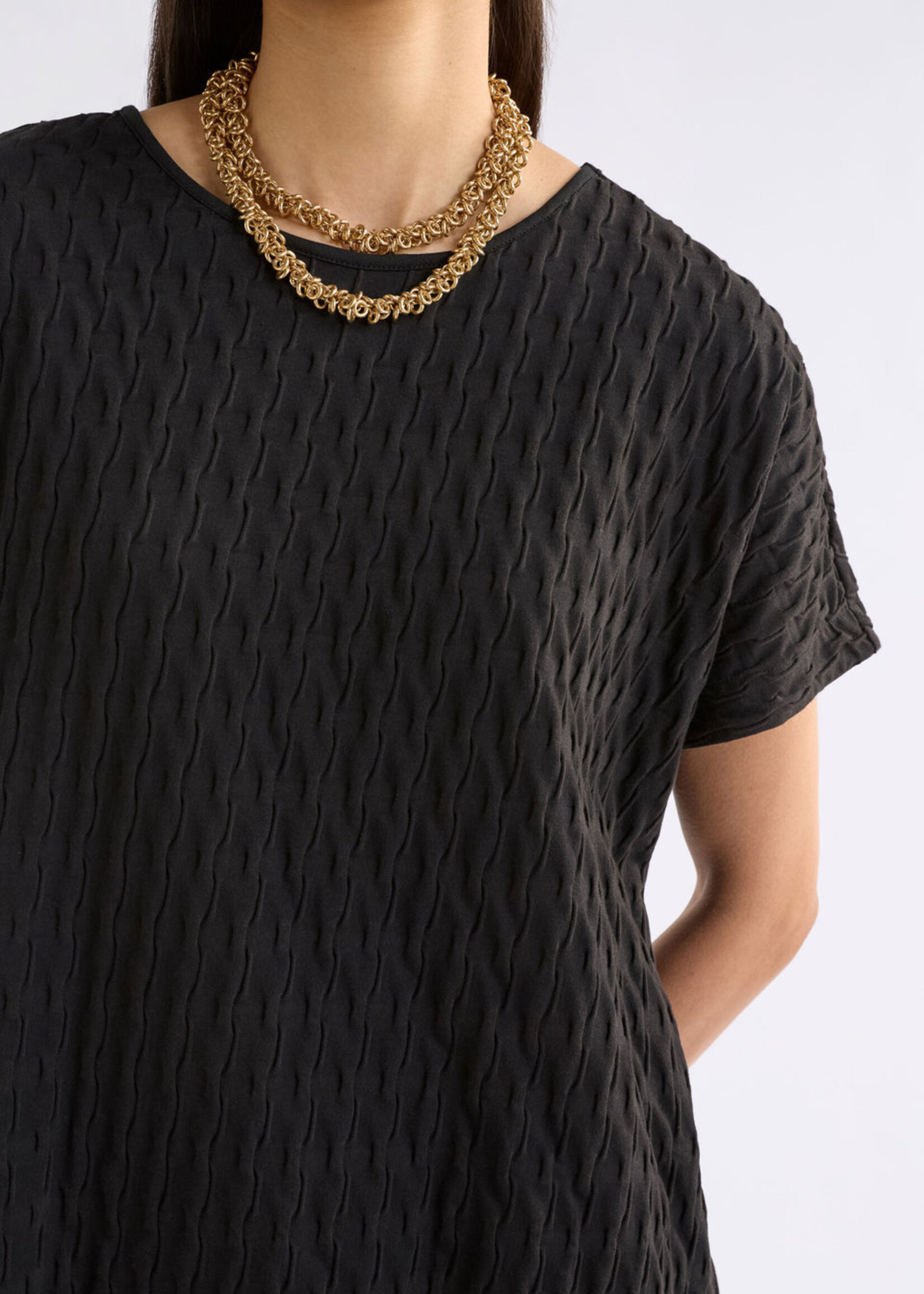 Orta Boxy Tshirt in Black