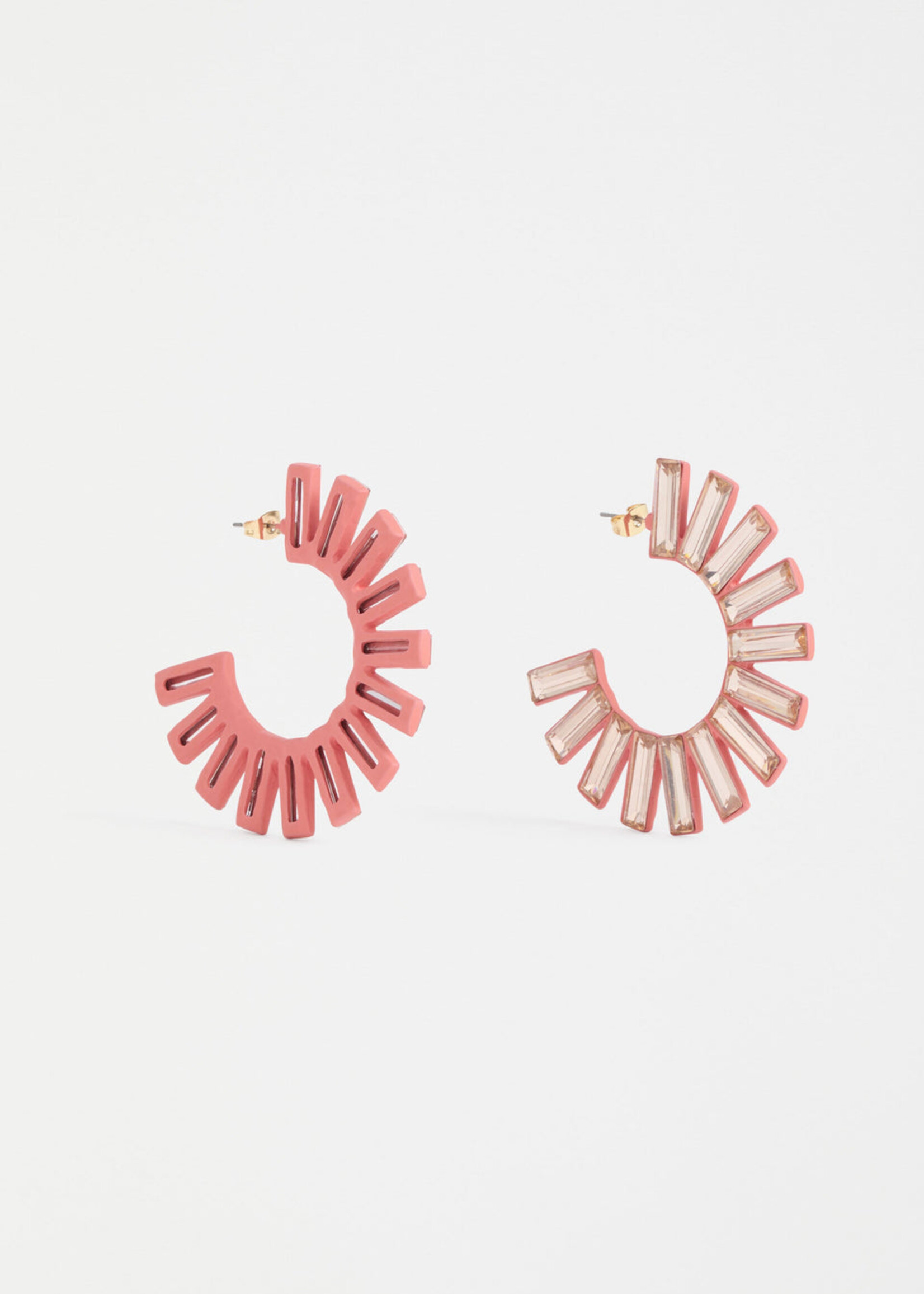Jule Large Hoop Earring