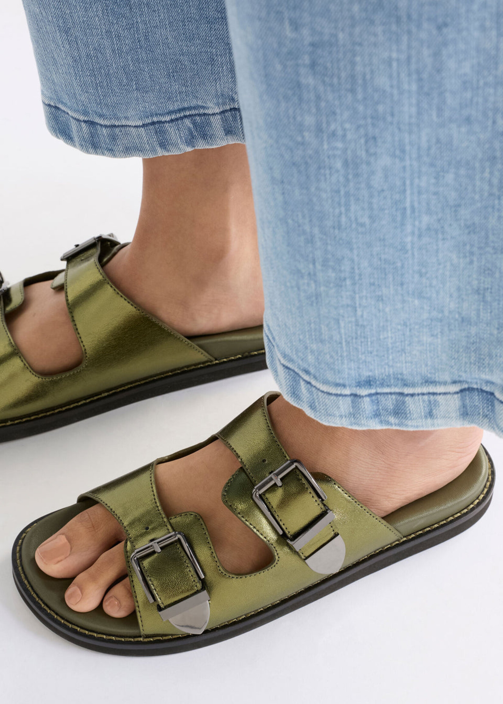 Spenne Sandal