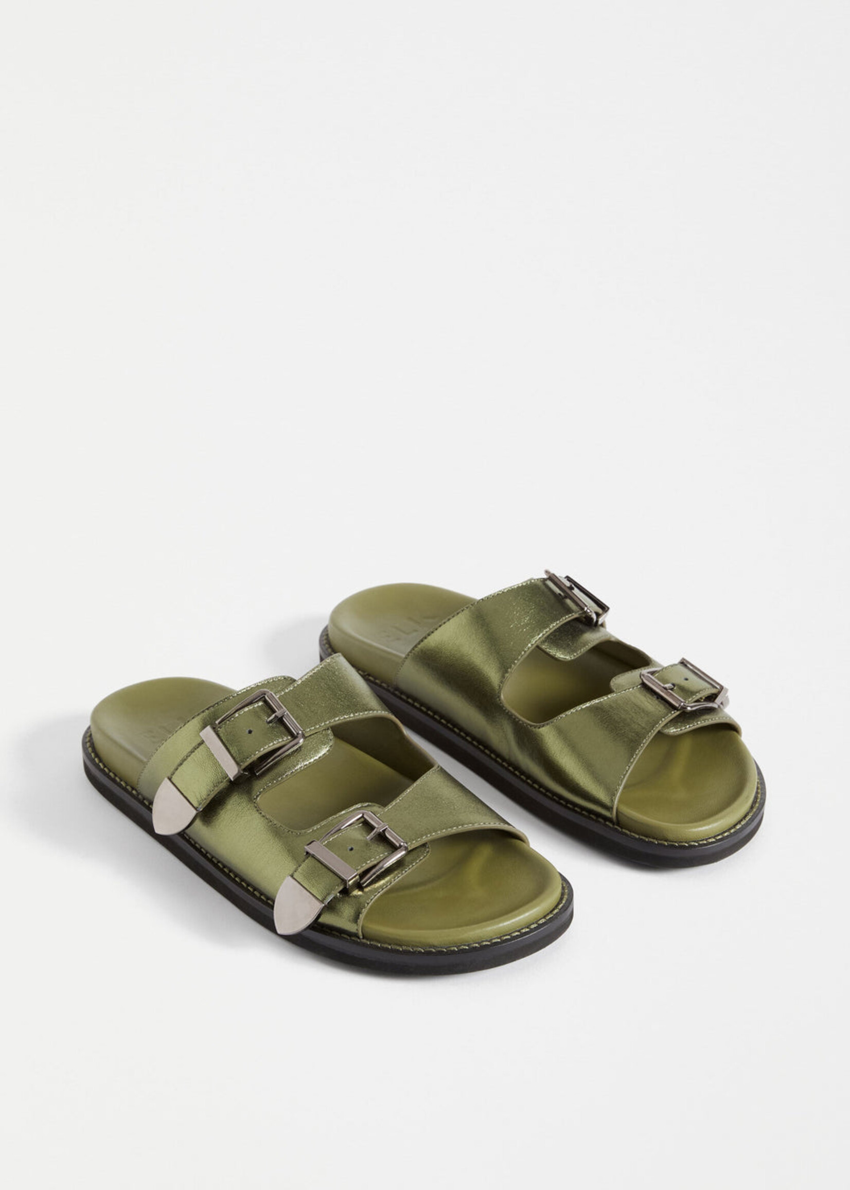 Spenne Sandal