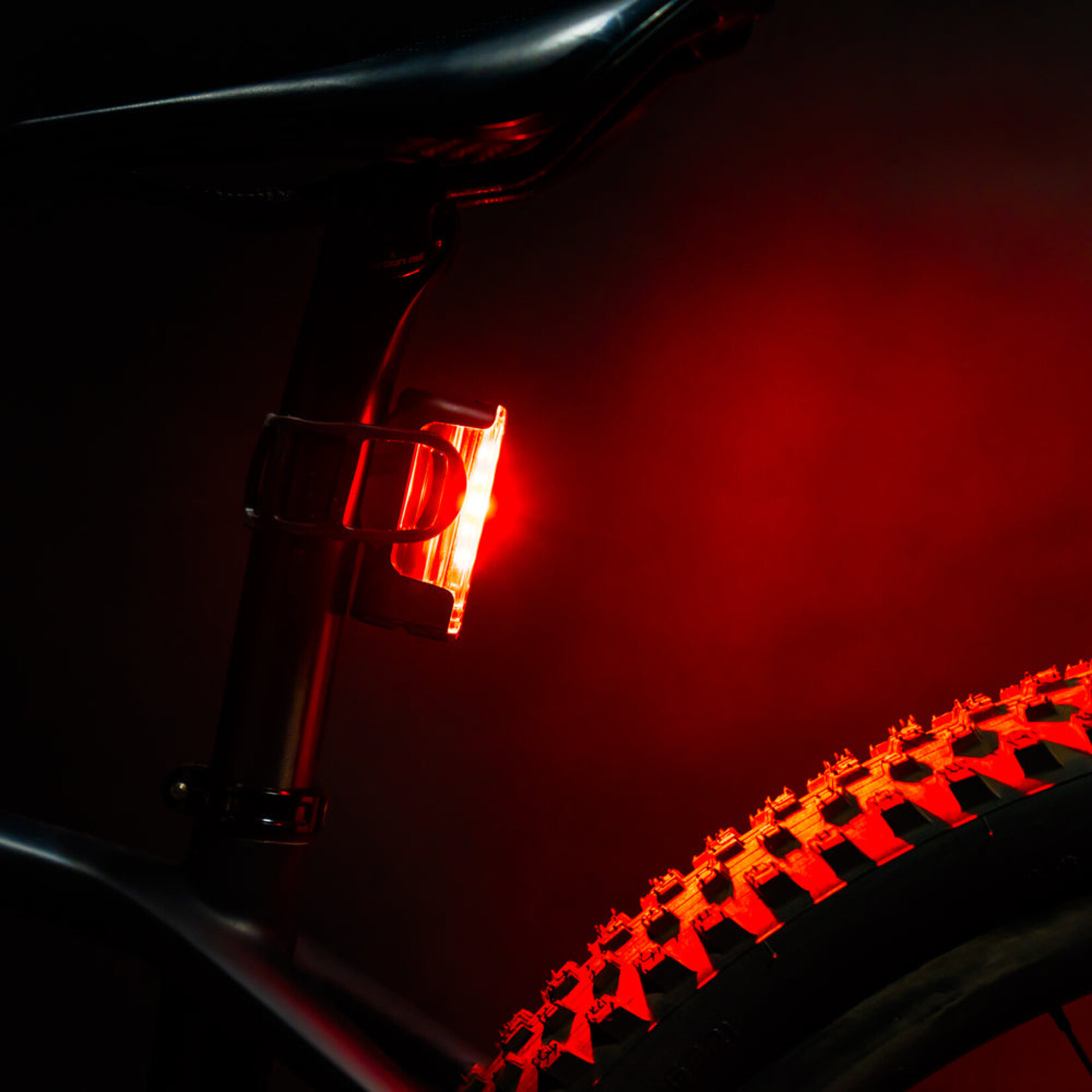 LEZYNE Lezyne Strip Drive Rear Light, 300 Lumens