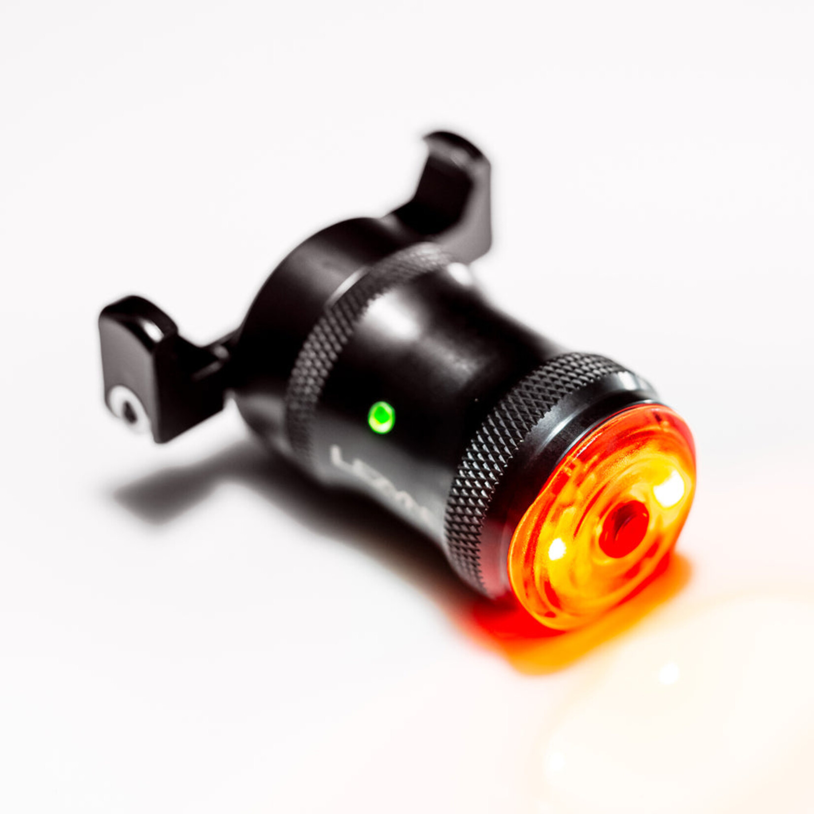 Lezyne alert hotsell