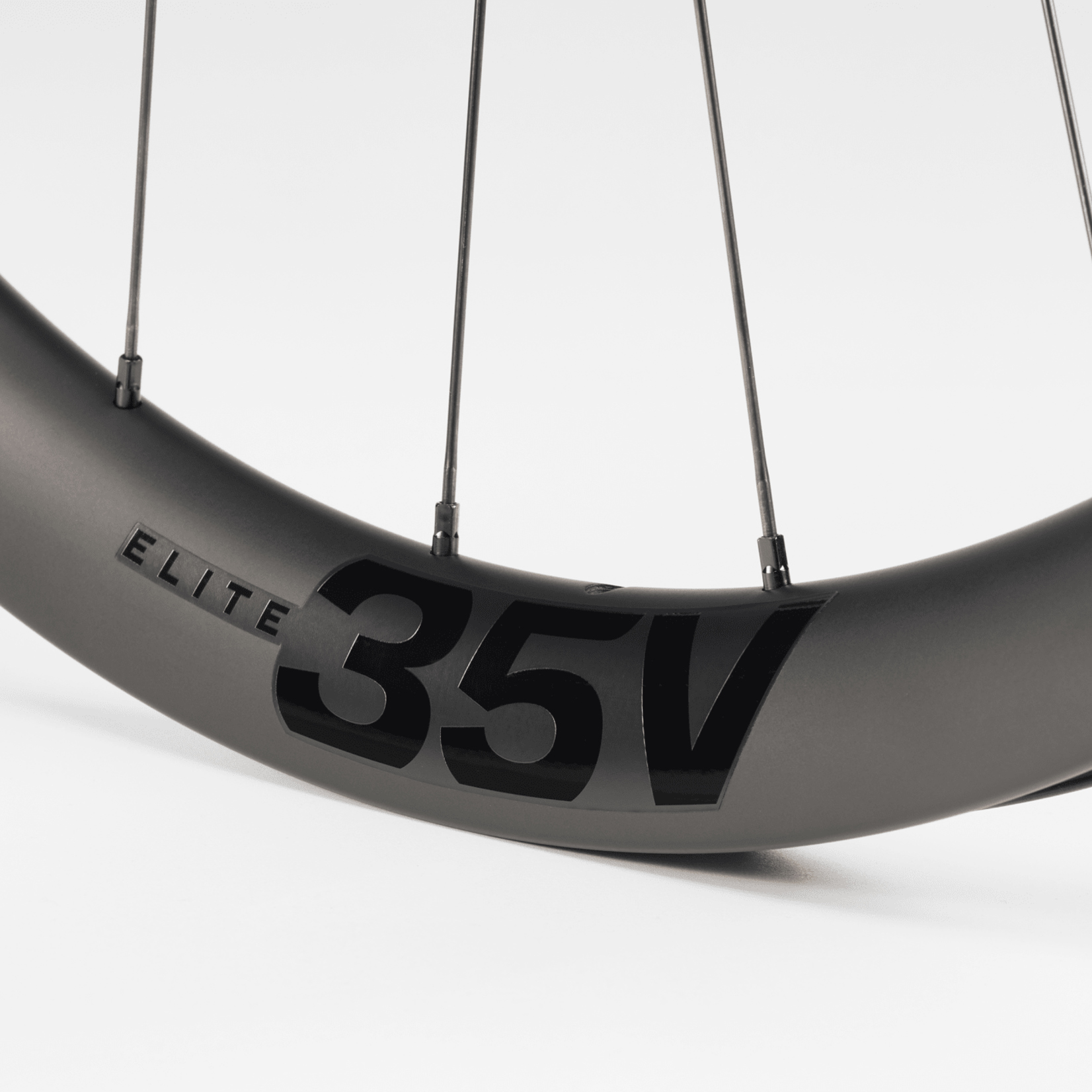 BONTRAGER Bontrager Aeolus Elite 35V TLR 700c Front Wheel, 12x100mm, Centerlock, 24h