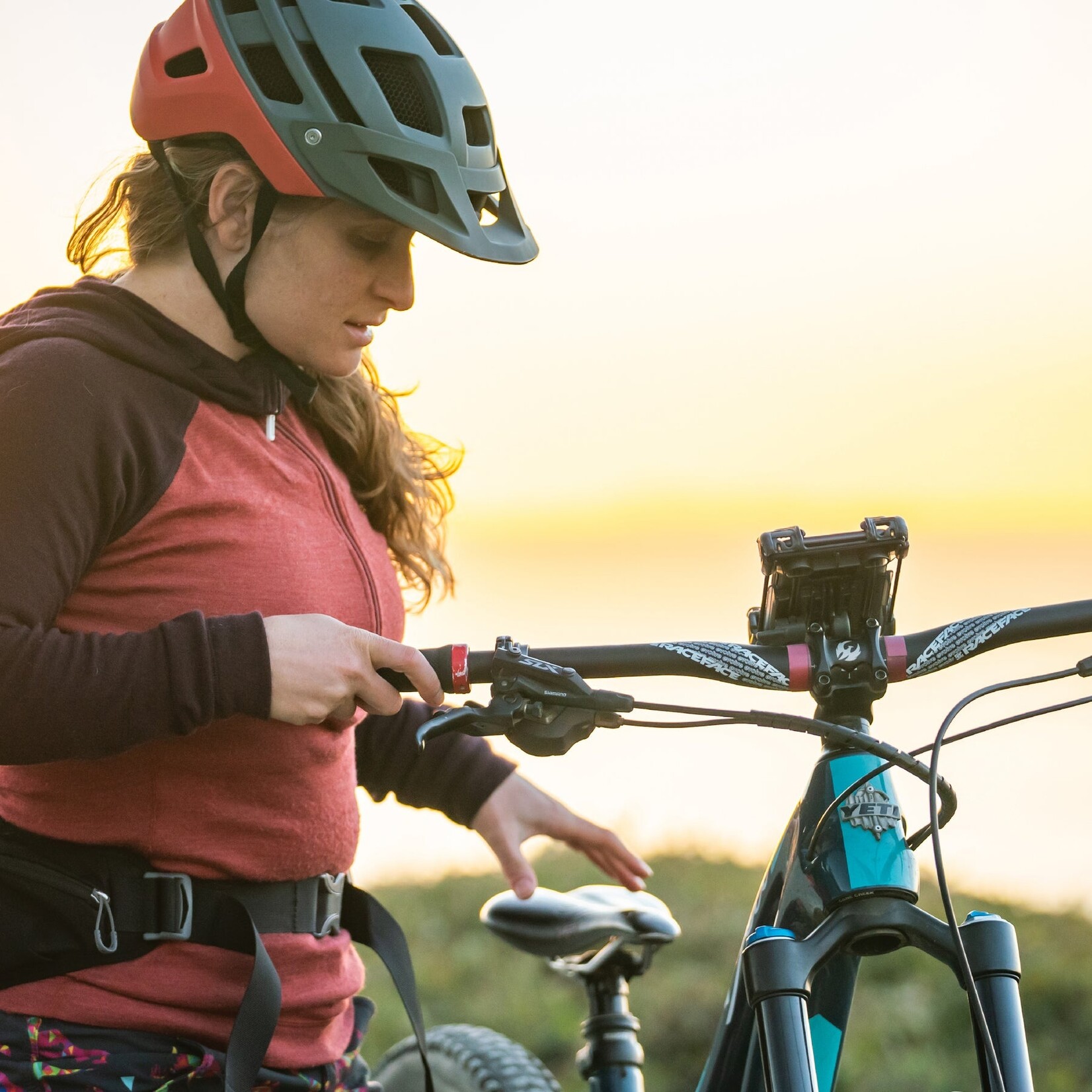 DELTA Delta Omni Holder Phone Holder