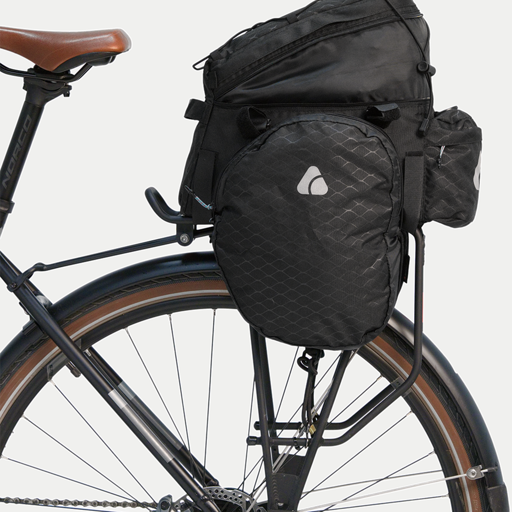 AXIOM Axiom Oceanweave Icepack Trunk X19