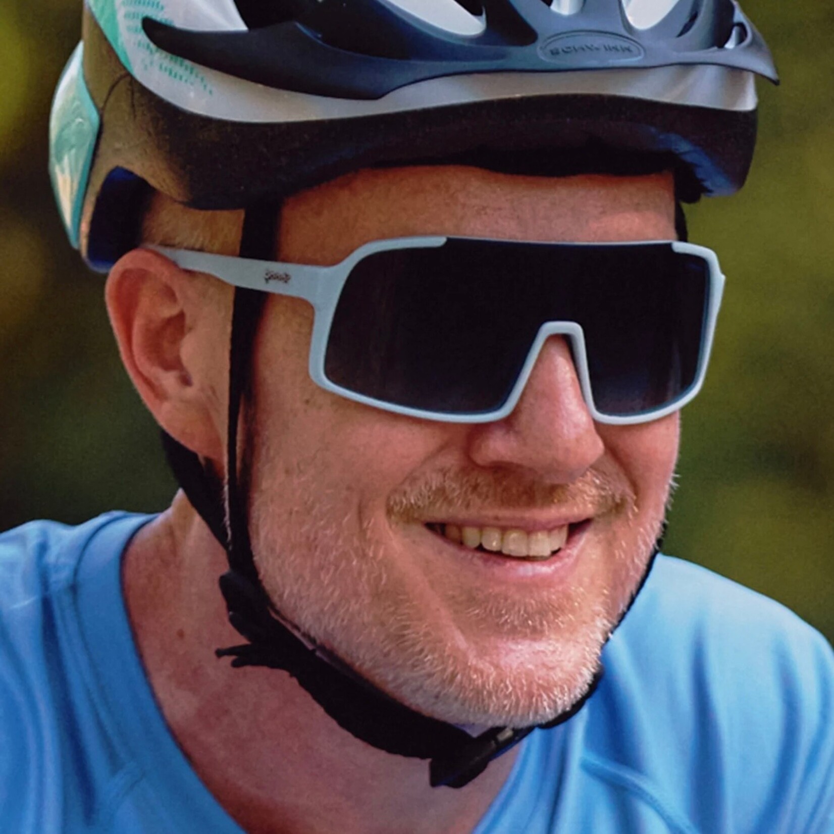 Goodr Goodr, Kidnapped By A Cyborg