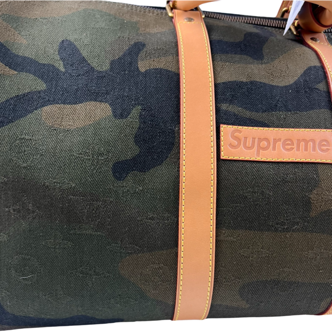 Louis Vuitton Louis Vuitton x Supreme Keepall Bandouliere 45 Camo