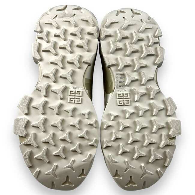 Givenchy Givenchy Beige Camo Monumental Mallow Sneakers Size 42 (US9)