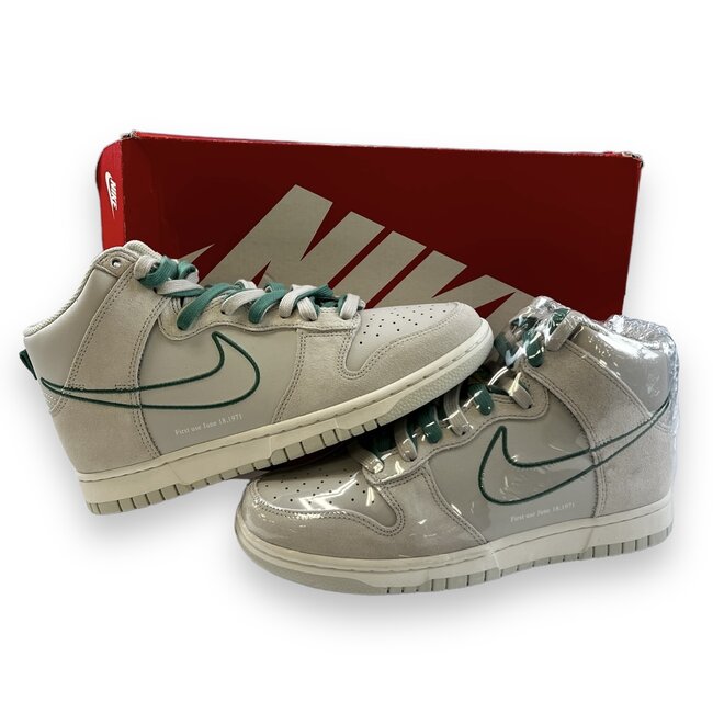 Nike Nike Dunk High First Use Sail