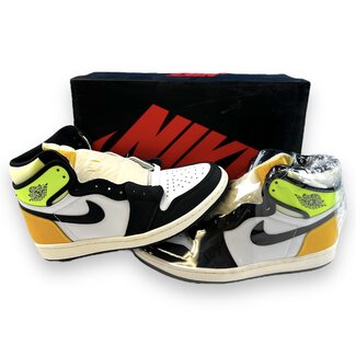 Jordan Brand Jordan 1 Retro High White Black Volt University Gold