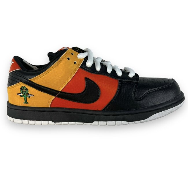 Nike 2005 Nike SB Dunk Low Ray Gun Black Size 8.5