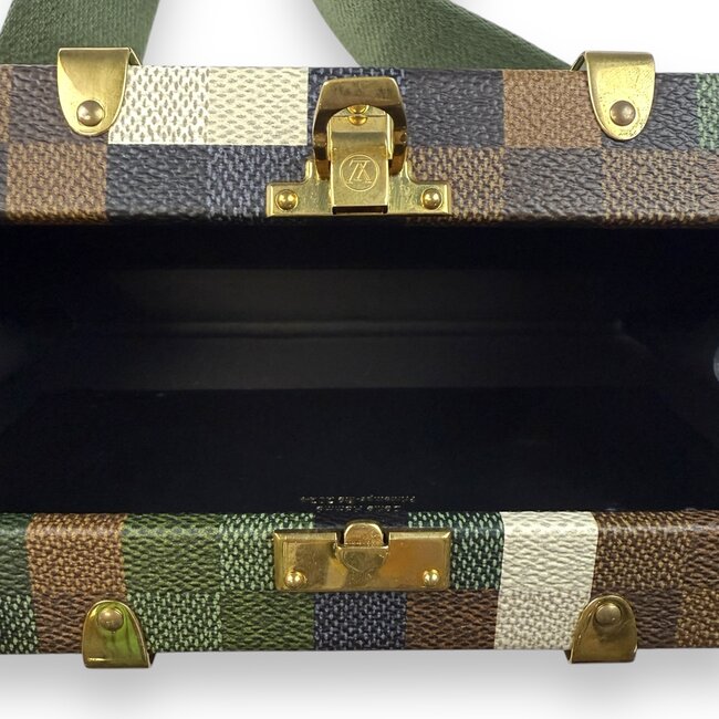 Louis Vuitton Louis Vuitton Wallet Trunk Damoflage