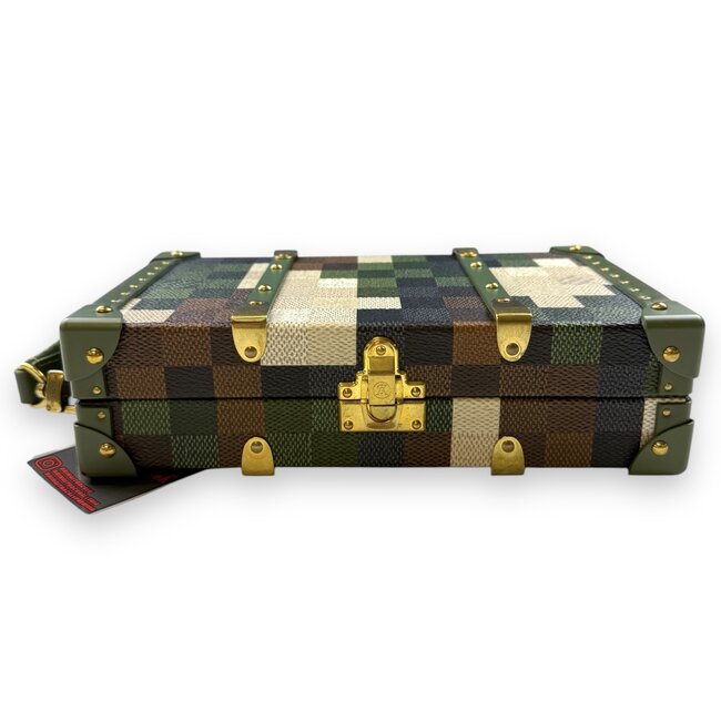 Louis Vuitton Louis Vuitton Wallet Trunk Damoflage