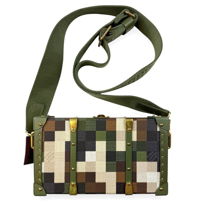 Louis Vuitton Louis Vuitton Wallet Trunk Damoflage