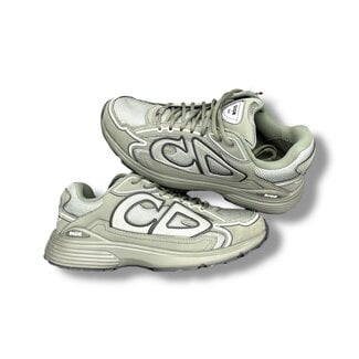 Dior (Pre-Owned) Dior B30 Khaki  Size 8 (Retail $1200)