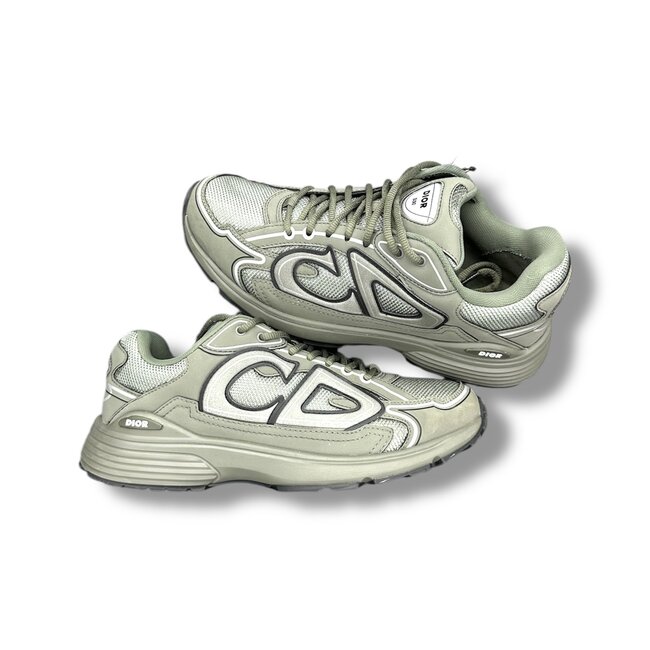 Dior (Pre-Owned) Dior B30 Khaki Size 8 (Retail $1200)