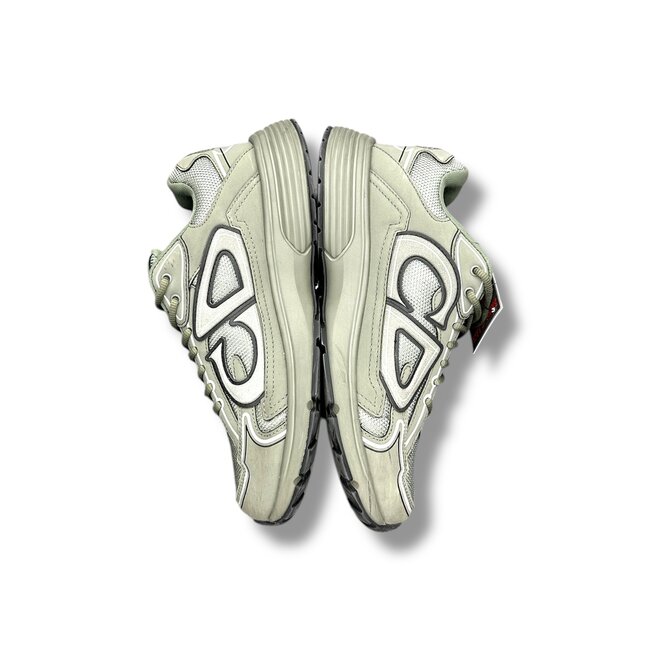Dior (Pre-Owned) Dior B30 Khaki Size 8 (Retail $1200)