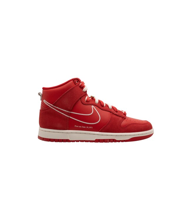 Nike Nike Dunk High First Use Red