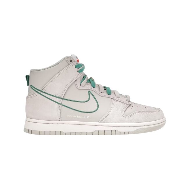Nike Nike Dunk High First Use Sail