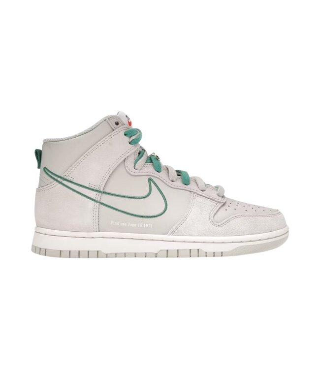 Nike Nike Dunk High First Use Sail