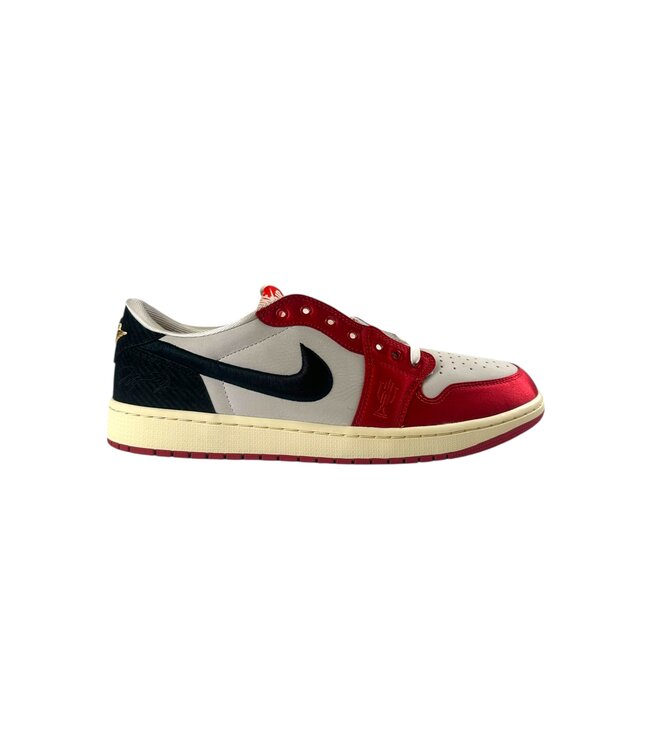 Jordan Brand Jordan 1 Retro Low OG Trophy Room Away