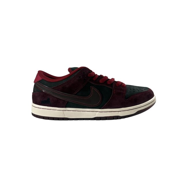 Nike Nike SB Dunk Low Pro Riot Skateshop
