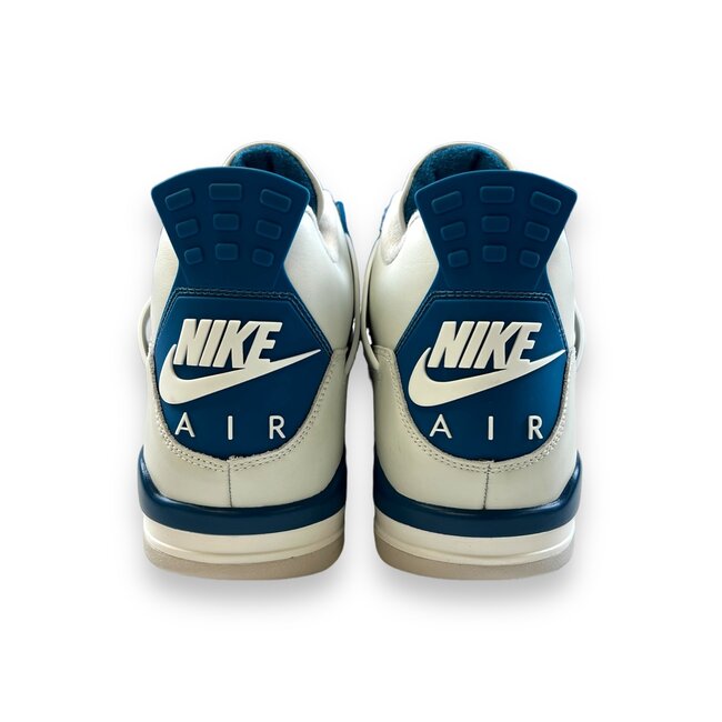 Jordan Brand Jordan 4 Retro Military Blue (2024)