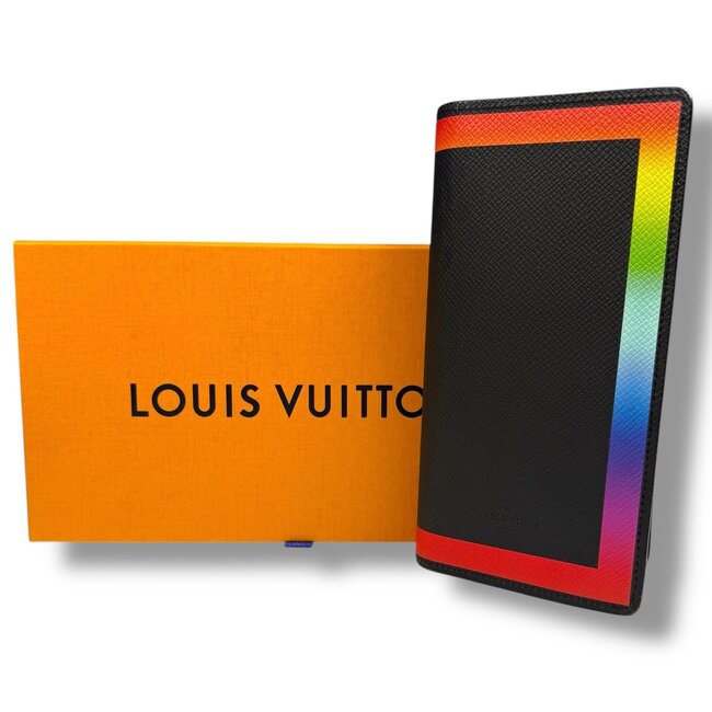 Louis Vuitton F/W 2019 LV Virgil Abloh Rainbow Taiga Brazza Wallet