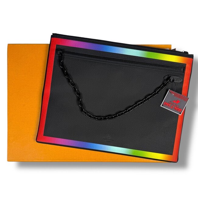 Louis Vuitton F/W19 Louis Vuitton Taiga Rainbow Pochette A4