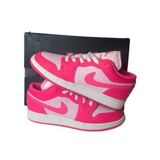 Jordan 1 Low Valentines day G/M 6Y