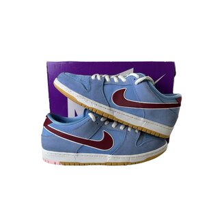 Nike Nike SB Dunk Low Phillies