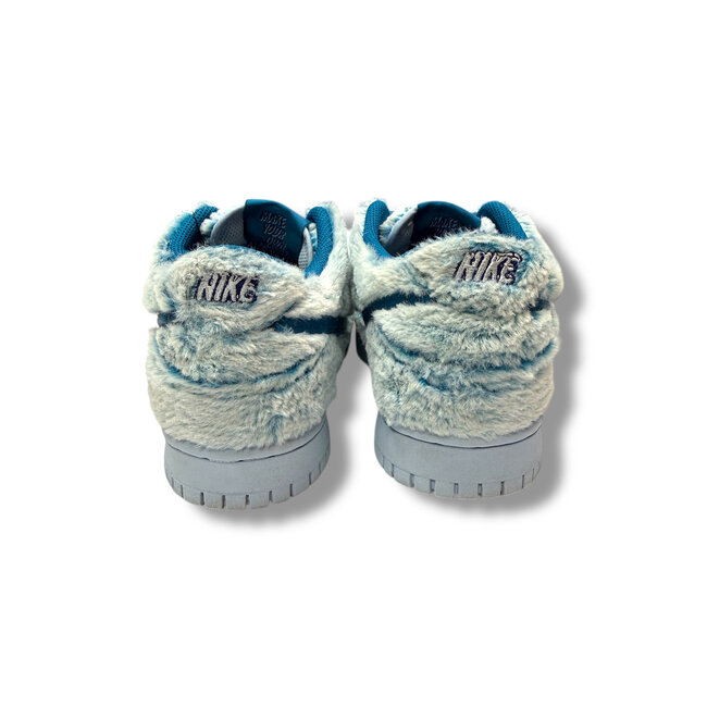 Nike Nike Dunk Low Abominable Snowman Size 7Y