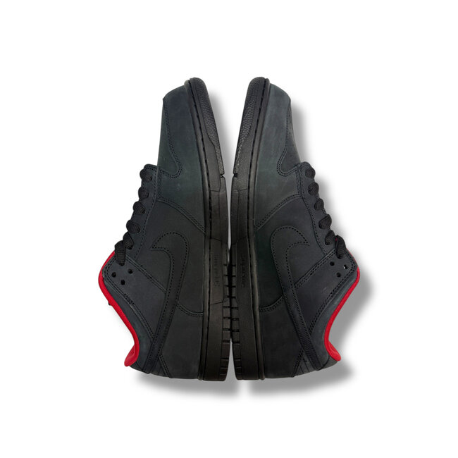 Supreme Nike SB Dunk Low Supreme 94 Black