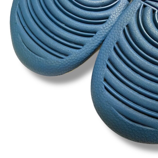 Supreme 2003 Nike Dunk High Pro SB Supreme Blue Stars Size 10